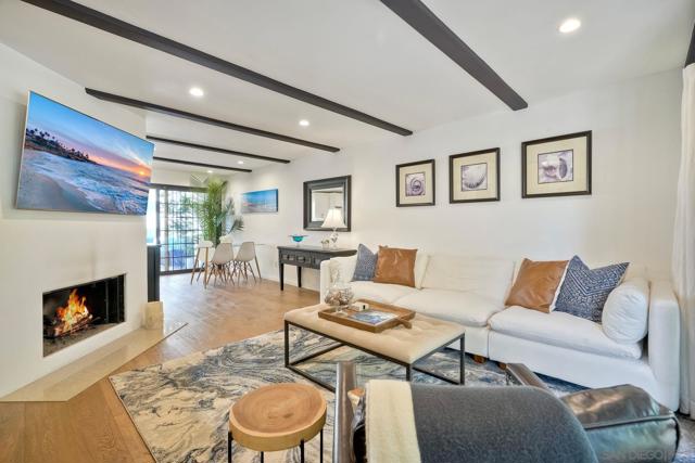 Image 5 of 49 For 8666 Villa La Jolla Drive  4