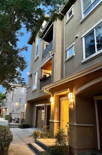 504 Tower Hill Avenue, San Jose CA: https://media.crmls.org/mediaz/3b983b1e-2f49-411a-9277-660f786be4bc.jpg