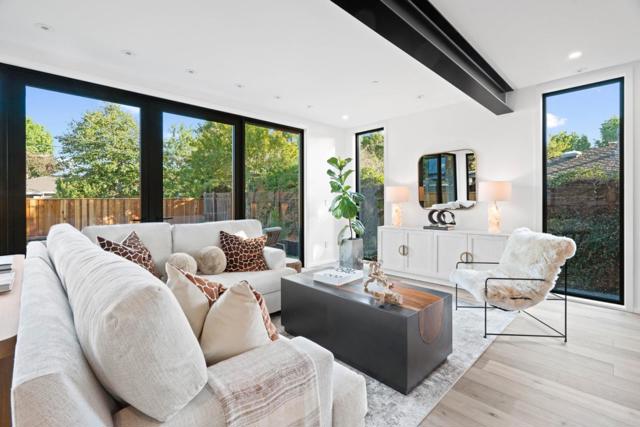 369 La Cuesta Drive, Portola Valley CA: https://media.crmls.org/mediaz/3b98ab5d-b0a5-45bc-8bcc-7ca363ff87b1.jpg