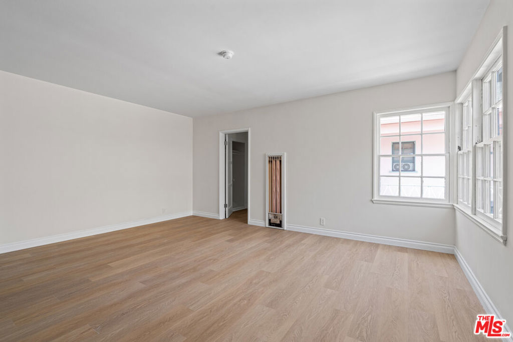 148 S Mccarty Drive #26