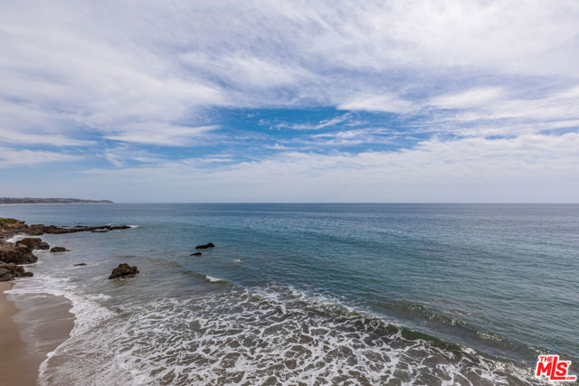 Image 22 of 30 For 31636 Sea Level Drive