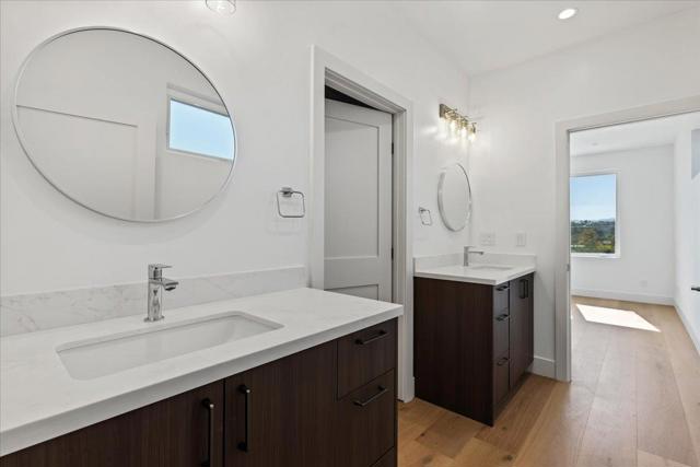 61 HILLTOP Drive, San Carlos CA: https://media.crmls.org/mediaz/3b9abc93-678d-435f-8062-1c8cf3f474bf.jpg