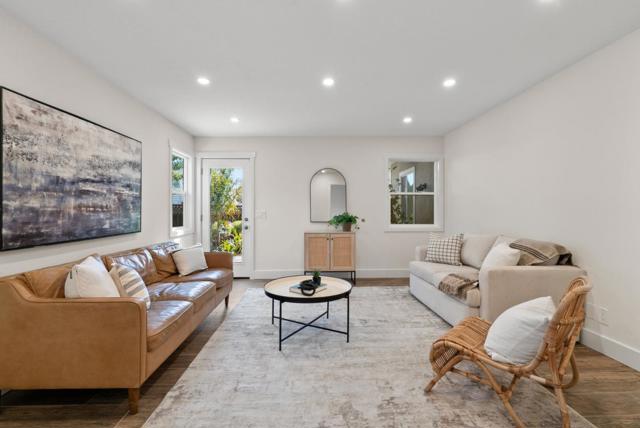 190 Driftwood Court, Aptos CA: https://media.crmls.org/mediaz/3b9b2c84-9f99-4a79-9a09-fe0494c4a578.jpg