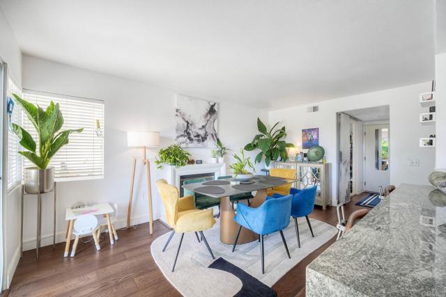 Detail Gallery Image 9 of 39 For 1477 Genoa Dr, Vista,  CA 92081 - 3 Beds | 2/1 Baths