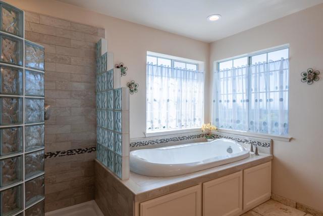 378 Crazy Horse Canyon Road, Salinas CA: https://media.crmls.org/mediaz/3b9cadb2-d2f5-4d0b-b764-5db091eb102f.jpg