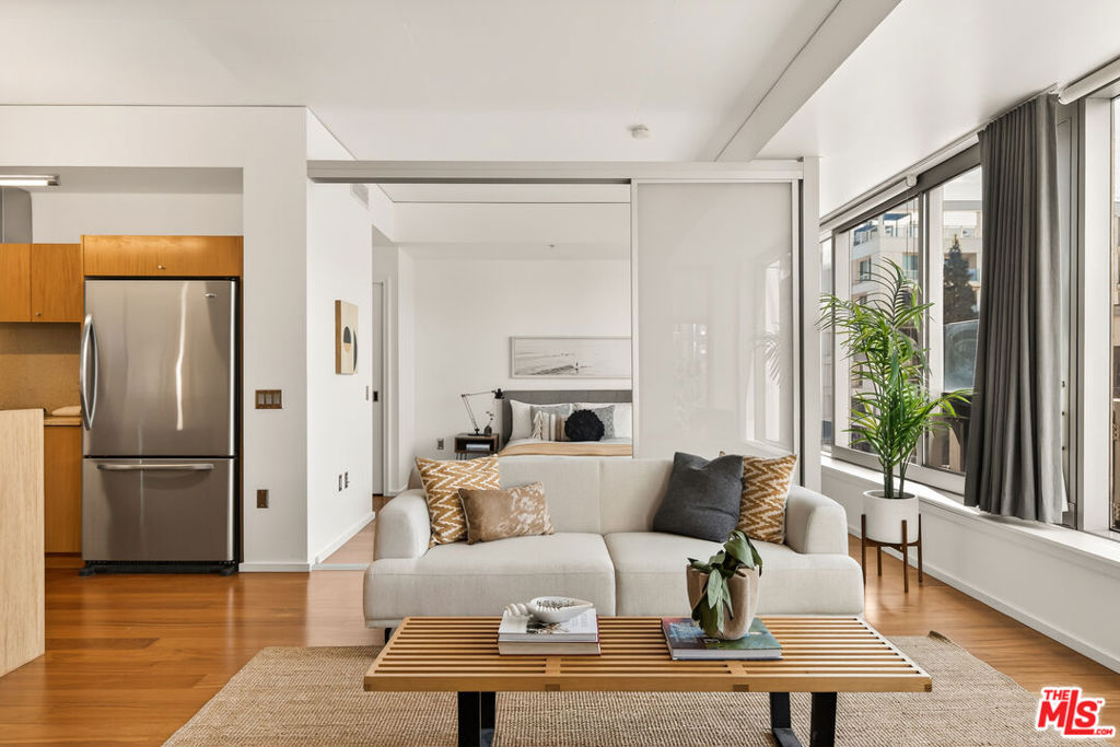 1155 S Grand Avenue #403