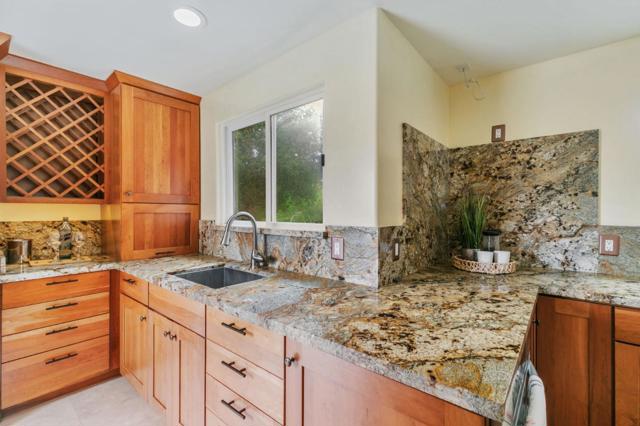 411 Hecker Pass Road, Watsonville CA: https://media.crmls.org/mediaz/3b9f997c-3dfe-4098-add9-0a74417a36a7.jpg