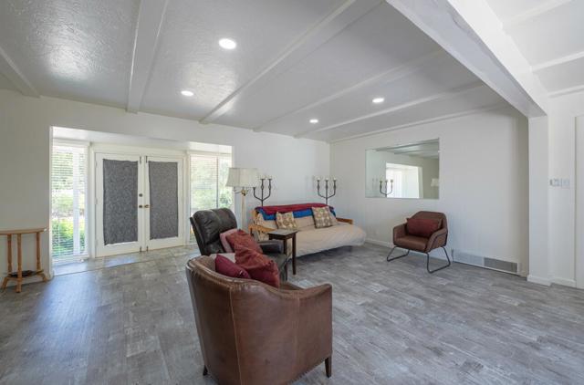 1171 Sylvan Place, Monterey CA: https://media.crmls.org/mediaz/3b9fa05f-5aa7-4782-a1c0-38a9f681f9cd.jpg