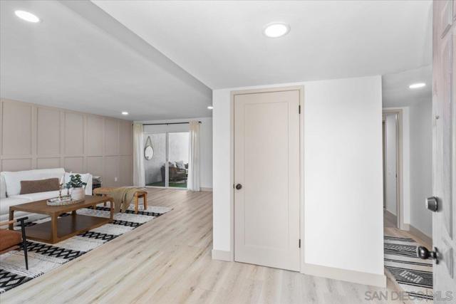 16566 Caminito Vencinos, San Diego CA: https://media.crmls.org/mediaz/3b9fcb3f-dc9f-4469-add2-4f5a9af1c147.jpg