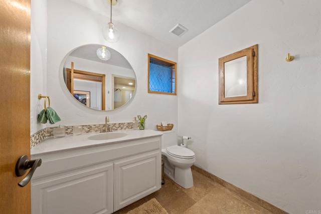 30593 Miller Road, Valley Center CA: https://media.crmls.org/mediaz/3ba0ca15-92cb-4594-9026-5cb50e652880.jpg