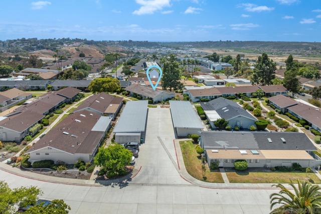 3685 N Vista Campana, Oceanside CA: https://media.crmls.org/mediaz/3ba0e222-cc4a-4fd3-8777-4a0b6e7a1603.jpg