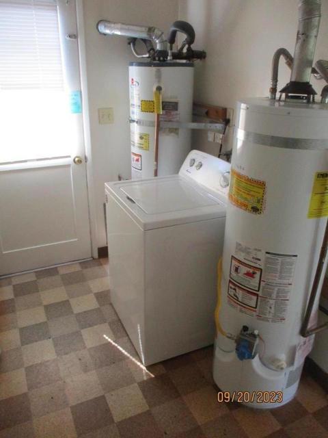 1680 Harrison Street, Santa Clara CA: https://media.crmls.org/mediaz/3ba1058a-3ddd-4394-85c2-d5642a408ce3.jpg