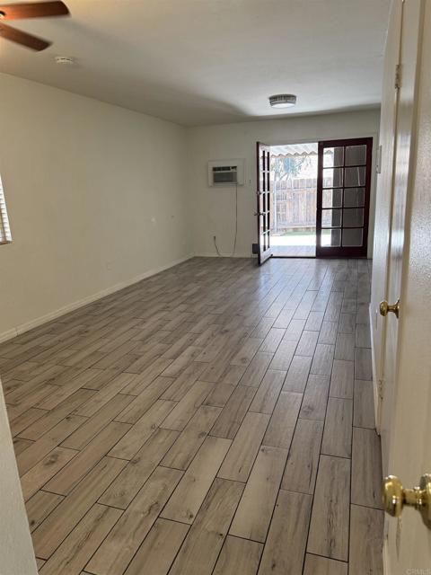 Detail Gallery Image 12 of 26 For 7069 Russan Ln, Lemon Grove,  CA 91945 - 3 Beds | 1/1 Baths