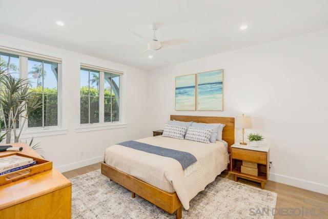 Image 33 of 75 For 478 Orange Ave