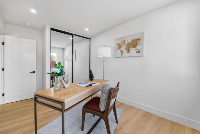 2877 Pelican Drive, Union City CA: https://media.crmls.org/mediaz/3ba4e120-6266-4fe3-915d-40b85e268e63.jpg