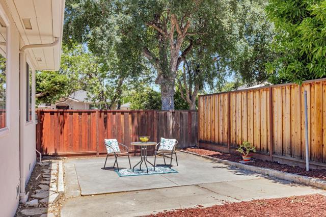 402 S Mary Avenue, Sunnyvale CA: https://media.crmls.org/mediaz/3ba52002-98a8-49bc-9097-0cb9aa16d64c.jpg