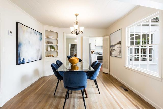 695 N California Avenue, Palo Alto CA: https://media.crmls.org/mediaz/3ba53f50-1d77-4e60-9e5f-e760e367be81.jpg