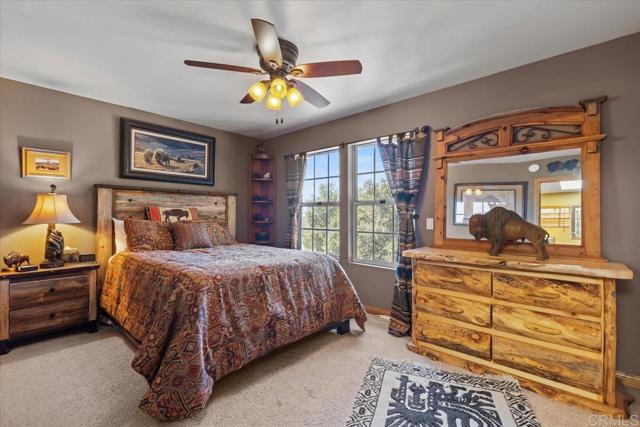 10499 Highway 79, Descanso CA: https://media.crmls.org/mediaz/3ba774ab-06a1-4bdf-9bcf-a33cb7372836.jpg
