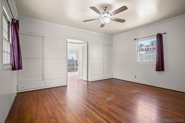 1506 5Th St, Coronado CA: https://media.crmls.org/mediaz/3ba79171-9da9-48b1-b0b8-7f160853251e.jpg