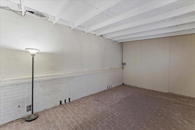 58 Clareview Avenue, San Jose CA: https://media.crmls.org/mediaz/3ba8af0c-94b5-4392-b657-9a95b7d8fd06.jpg