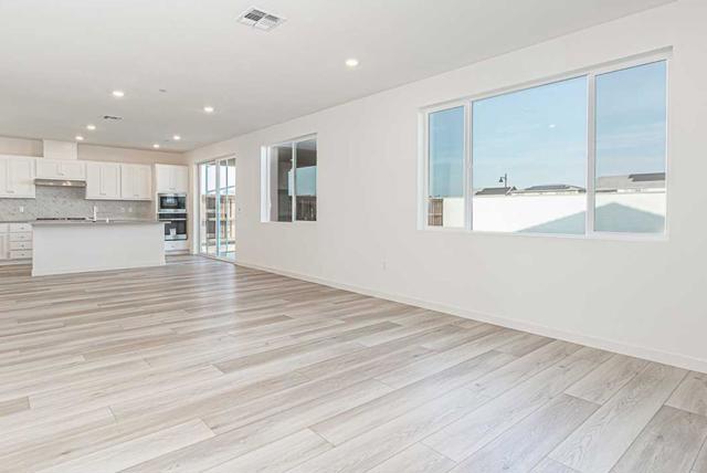 3060 Benitti Street, Lathrop CA: https://media.crmls.org/mediaz/3ba9b3d3-7f9f-4ad4-92b1-c43328effffb.jpg