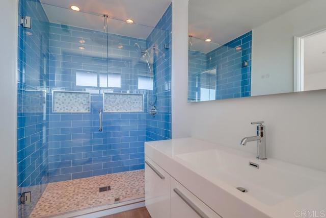 Detail Gallery Image 30 of 42 For 6055 Cirrus St, San Diego,  CA 92110 - 2 Beds | 2 Baths