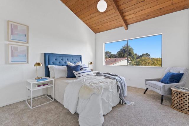 1742 Seascape Boulevard, Aptos CA: https://media.crmls.org/mediaz/3baa5847-049c-4f16-9e5b-c36b25f11a67.jpg