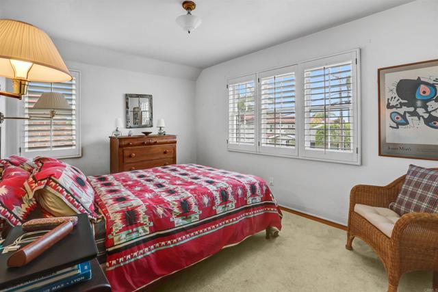 Detail Gallery Image 9 of 21 For 627 Arenas St., La Jolla,  CA 92037 - 3 Beds | 3 Baths
