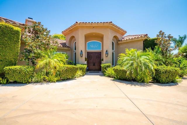 14106 Summit Crest, Escondido CA: https://media.crmls.org/mediaz/3baba203-e1f7-42d5-8e0a-e09e37ec9d3c.jpg