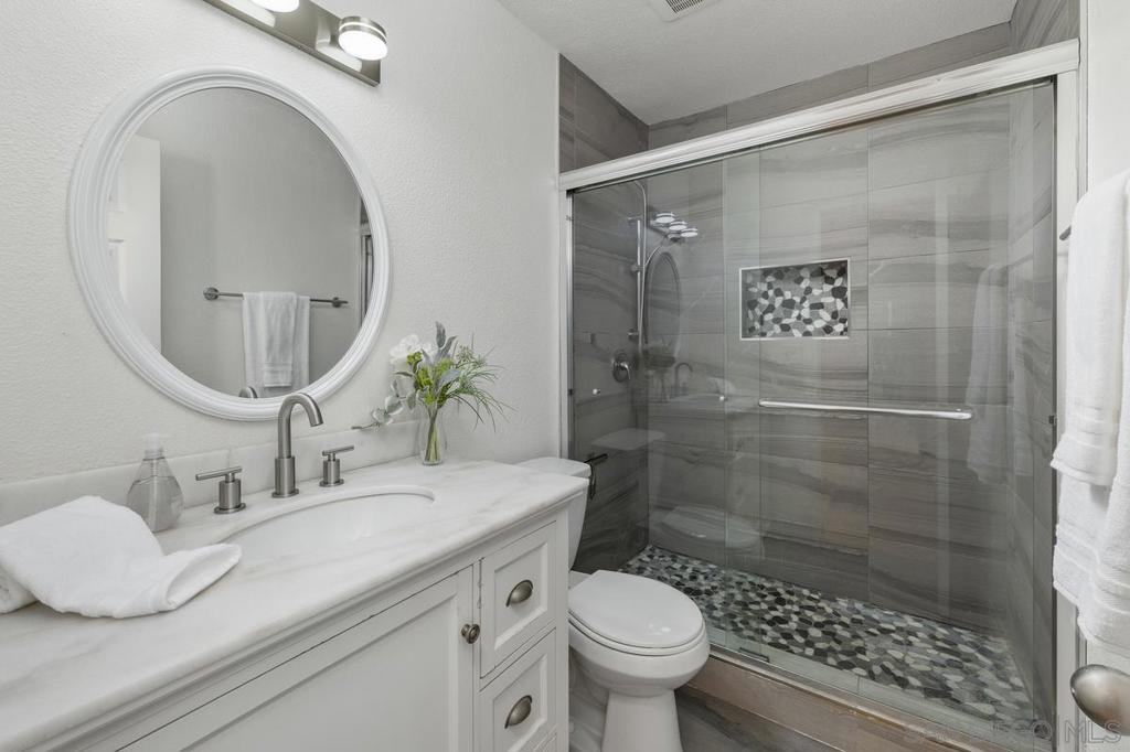 2990 Mission Blvd - photo 15