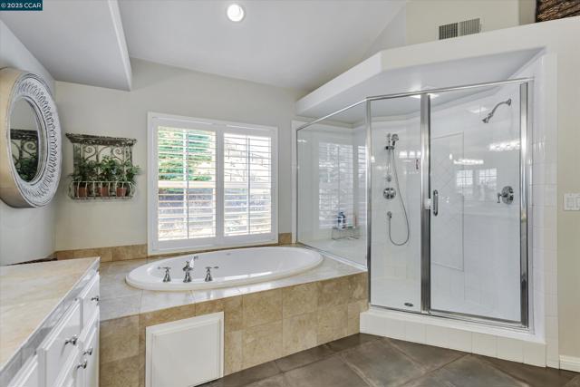 Image 36 of 49 For 526 Justin Morgan Dr