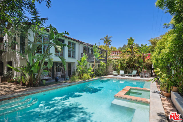 350 N Cliffwood Avenue, Los Angeles CA: https://media.crmls.org/mediaz/3bac4f0c-034a-45a9-8075-e682e59490f3.jpg