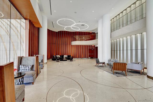 888 W E St, San Diego CA: https://media.crmls.org/mediaz/3badef0c-67ed-4949-b4b1-64b838d88034.jpg