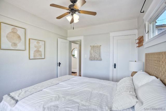 3670 Florida St, San Diego CA: https://media.crmls.org/mediaz/3bae5be1-bb10-4611-a1af-0725421241d0.jpg