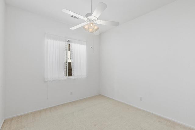 Image 16 of 29 For 77619 Ashberry Court