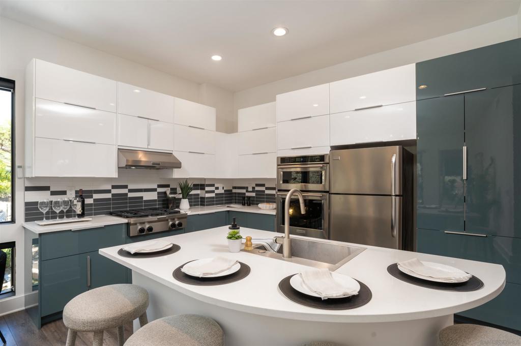 8570 Aspect Dr - photo 3