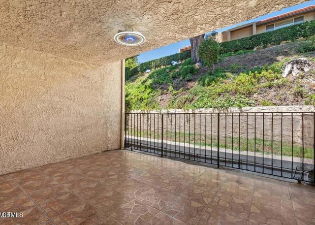 Detail Gallery Image 15 of 25 For 9503 via Venezia, Burbank,  CA 91504 - 3 Beds | 3 Baths