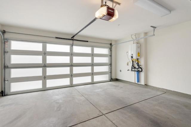 609 E Evelyn Avenue, Sunnyvale CA: https://media.crmls.org/mediaz/3bb0d35c-d15e-402b-a174-a5212e8b0fca.jpg