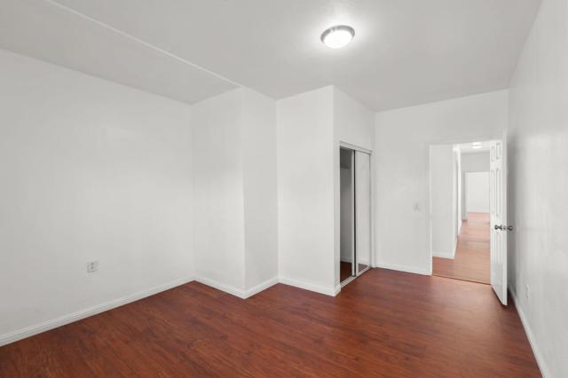 1049 55th Street, Emeryville CA: https://media.crmls.org/mediaz/3bb194da-a367-4f09-ae66-47167cec5f19.jpg