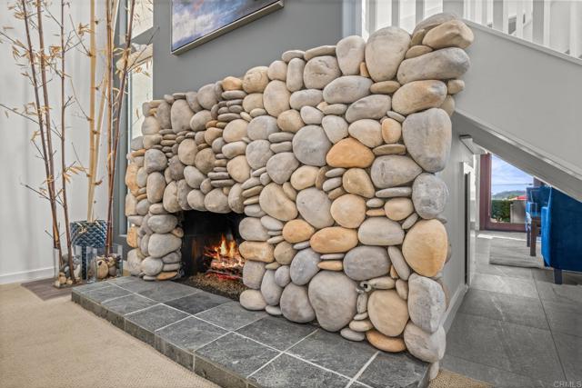 Detail Gallery Image 15 of 40 For 629 Camino Ynez, Solana Beach,  CA 92075 - 4 Beds | 3 Baths