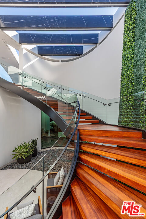 MLS #26863289 image #3