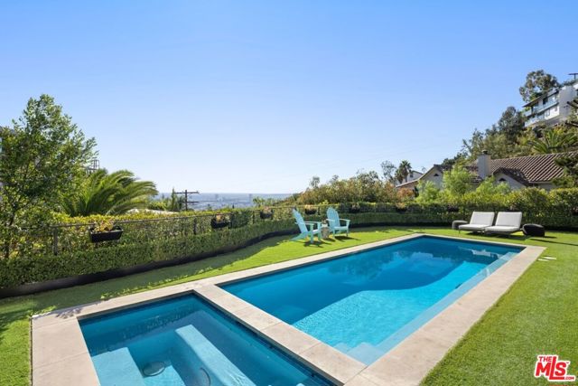 1640 N Kings Road, Los Angeles CA: https://media.crmls.org/mediaz/3bb40d37-f262-487f-830c-54235ab53b9f.jpg