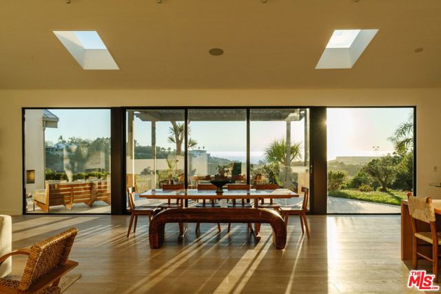 6767 Wandermere Road, Malibu, CA 90265