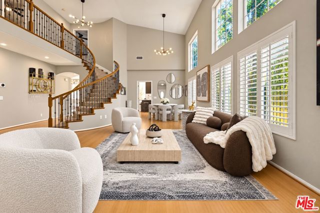 20542 Pesaro Way photo 3