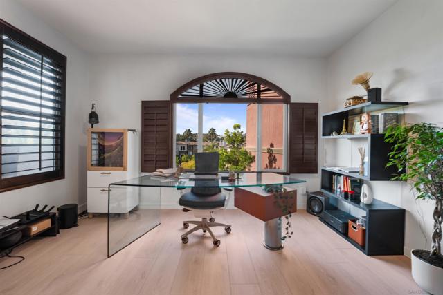 8211 Station Village Lane, San Diego CA: https://media.crmls.org/mediaz/3bb67b0f-457e-4b84-9ce7-35541033b85e.jpg