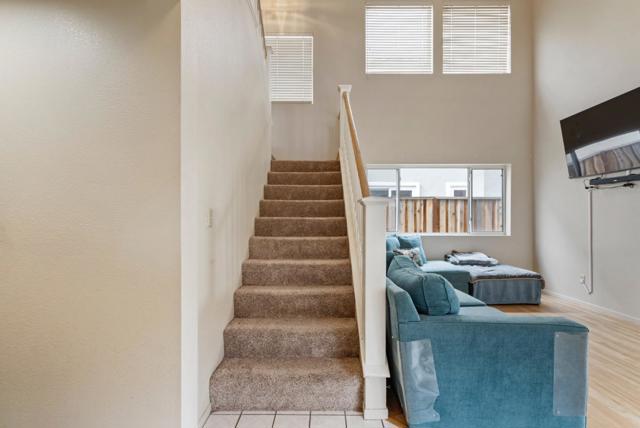 18177 Stonegate Court, Salinas CA: https://media.crmls.org/mediaz/3bb6867a-d53e-44fb-9ec4-1f3865f6f6f7.jpg