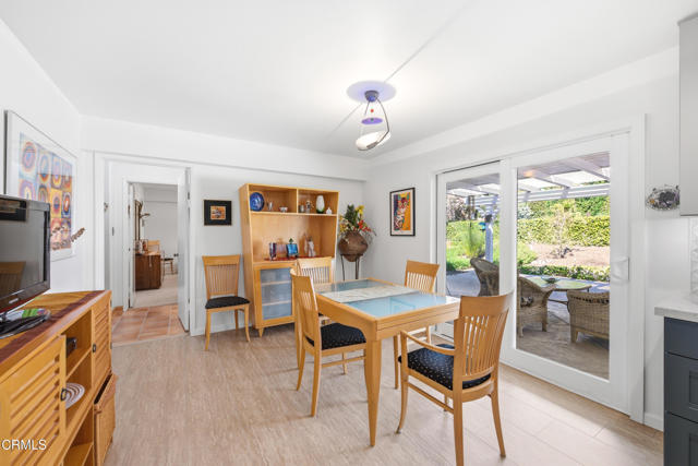 Detail Gallery Image 8 of 38 For 271 Calle Higuera, Camarillo,  CA 93010 - 6 Beds | 3 Baths