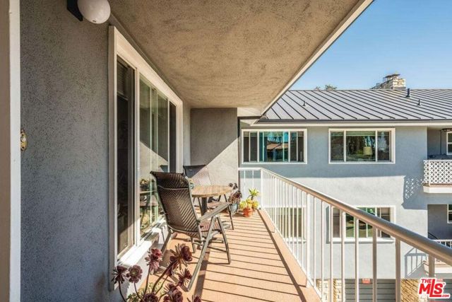 Image 53 of 74 For 440 Corona Del Mar