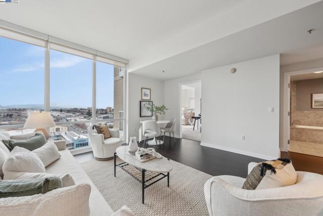 222 Broadway, Oakland CA: https://media.crmls.org/mediaz/3bb8e8bd-22a9-47af-98ed-4362f7613d02.jpg
