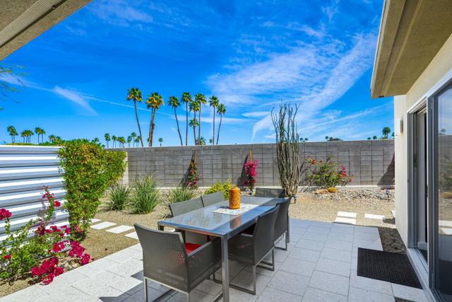 428 Chelsea Drive, Palm Springs CA: https://media.crmls.org/mediaz/3bb91091-492d-47f6-9afa-cfe56d918ed0.jpg